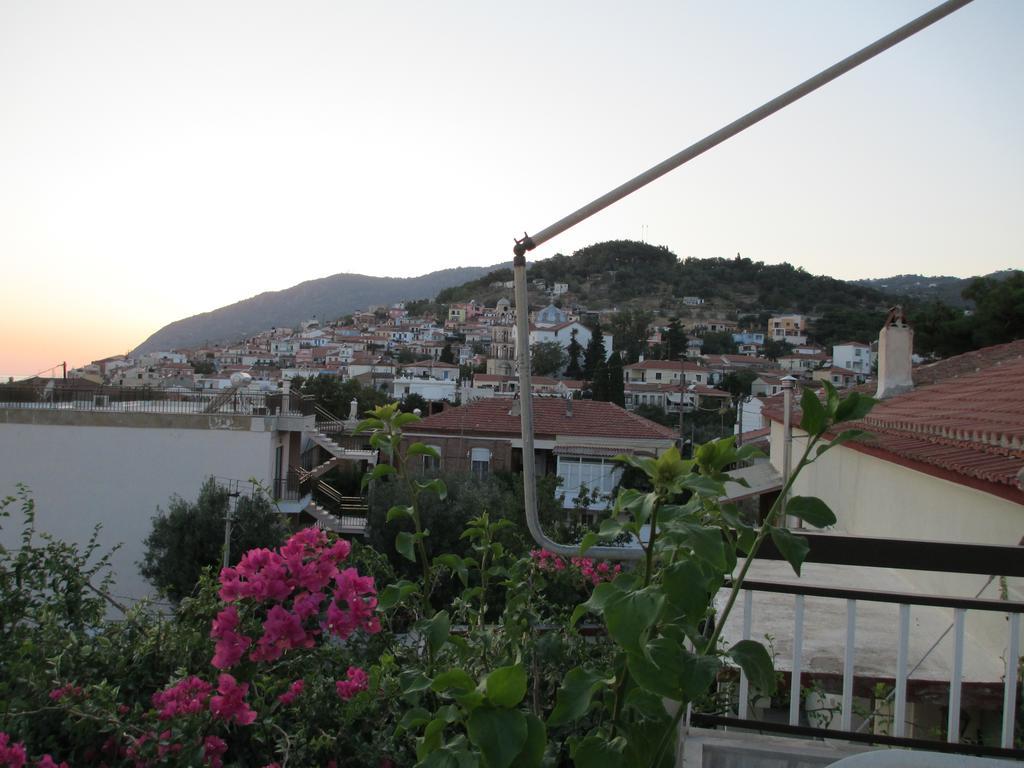 Nick House Hotel Plomari Room photo