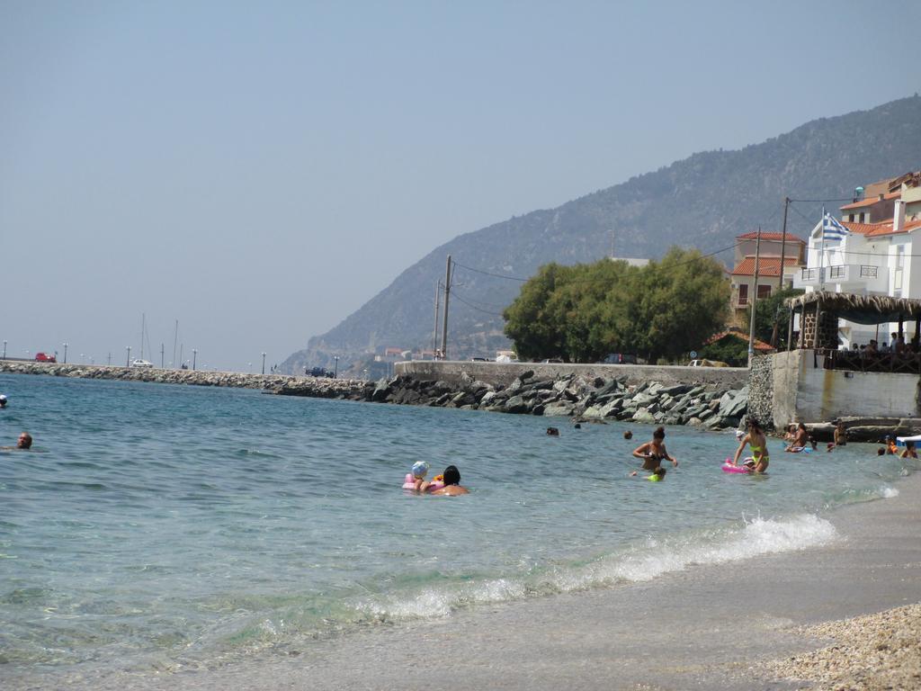 Nick House Hotel Plomari Exterior photo